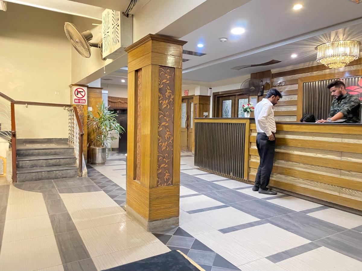 Hotel Multan Exterior photo