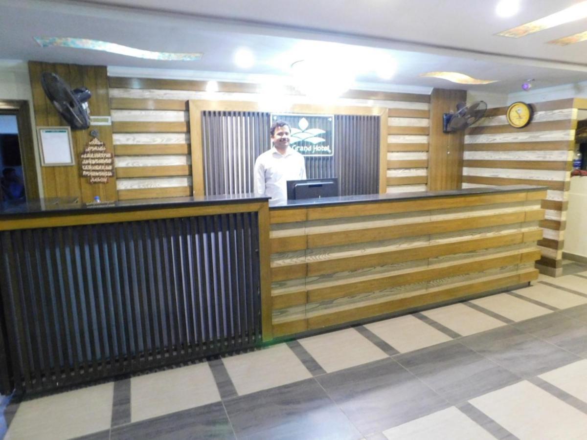 Hotel Multan Exterior photo